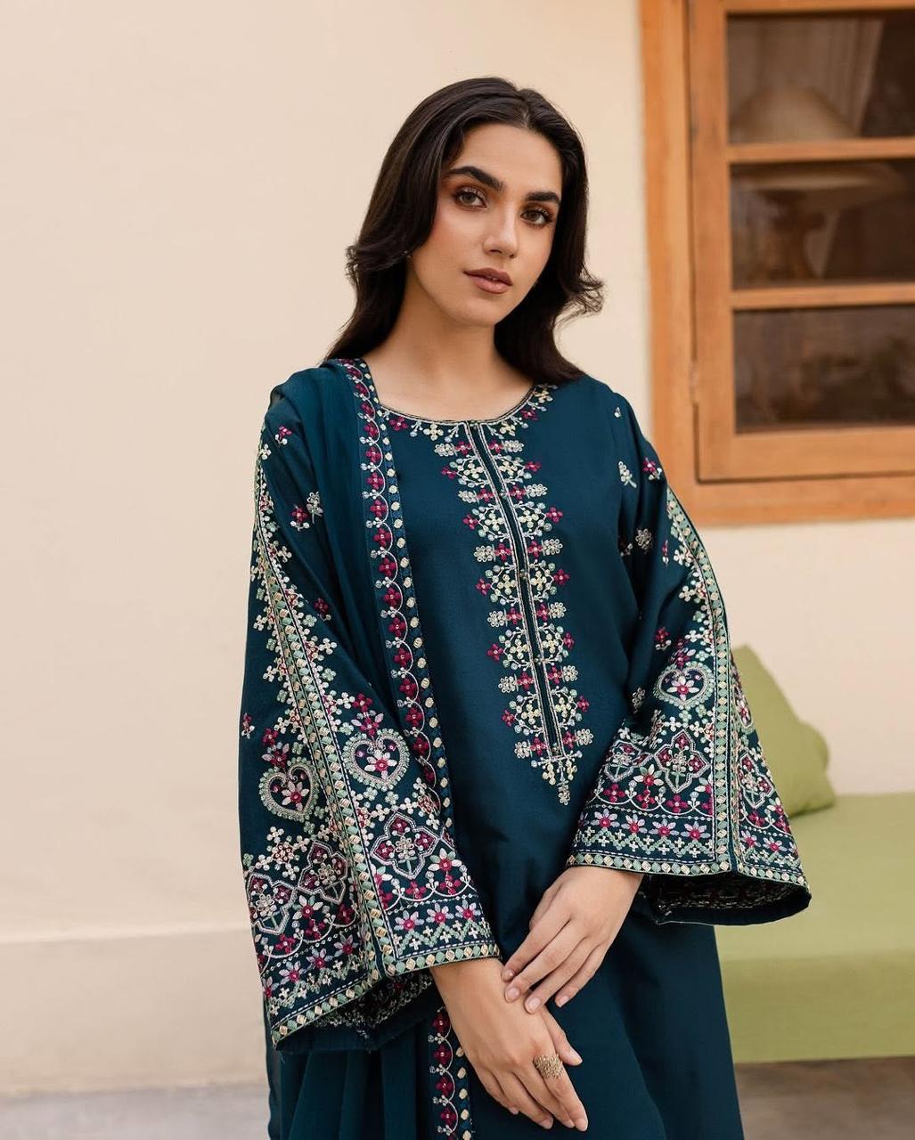 Adaab lawn 3PC – Elegance in Every Thread - Image 2