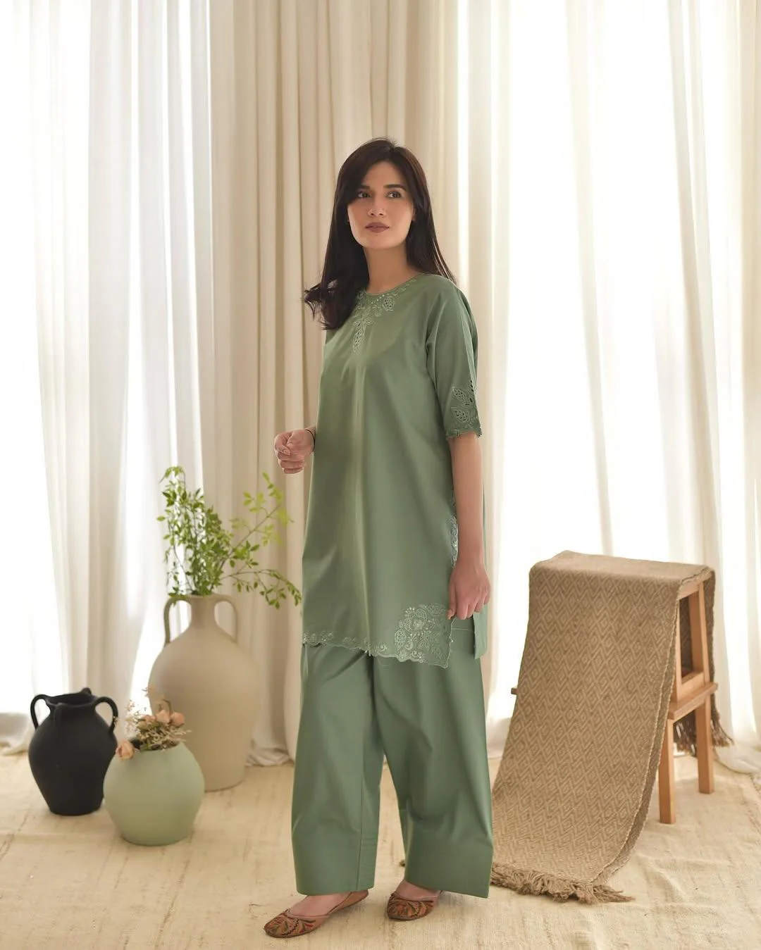 AIRA  3PC ( FARSHI SHALWAR ) - Image 6