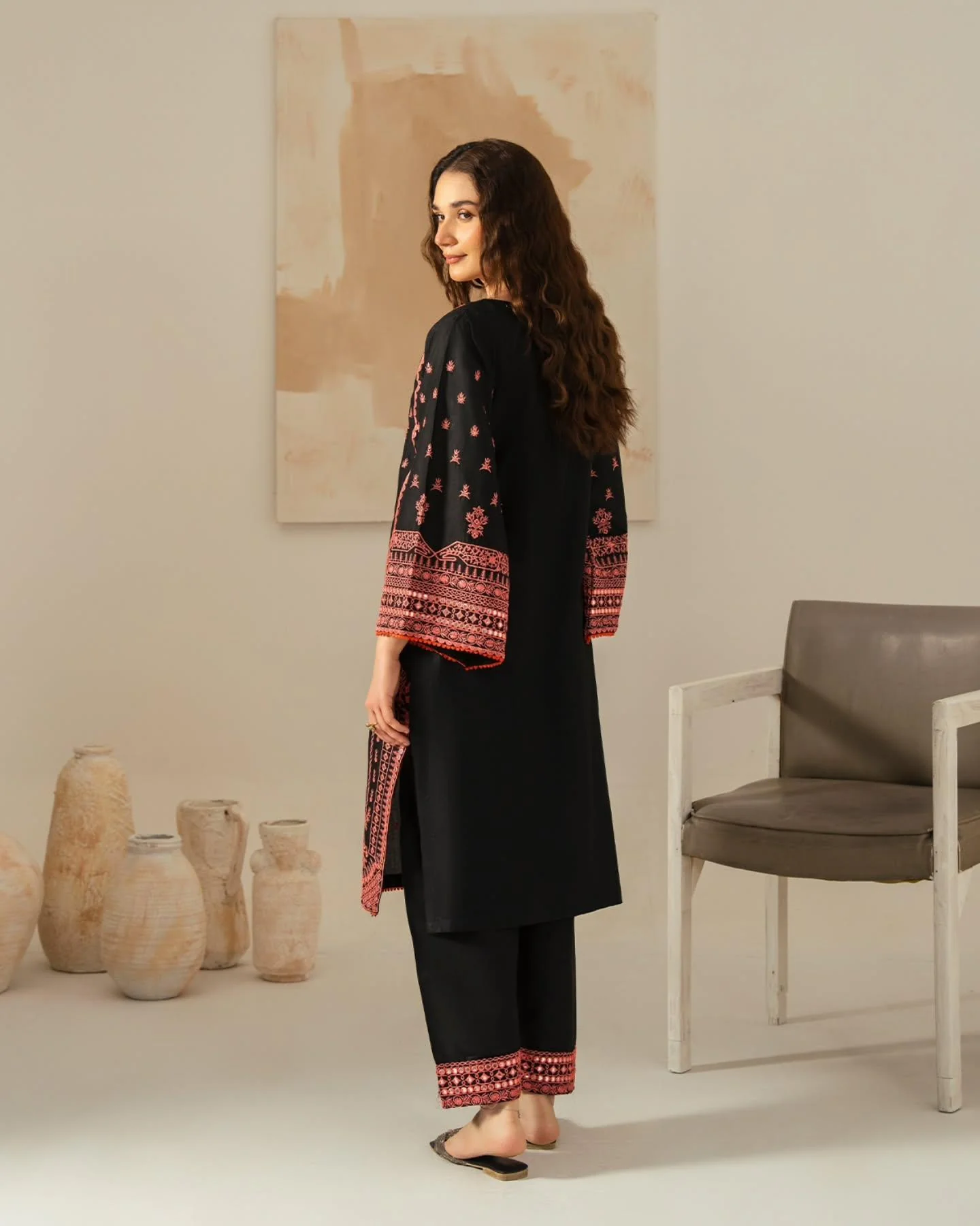 AJAL EMBROIDED 3PC - Image 6