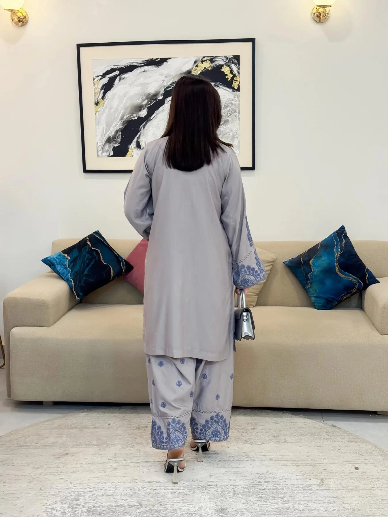 ALIYA EMB SET ( FARSHI SHALWAR ) - Image 4