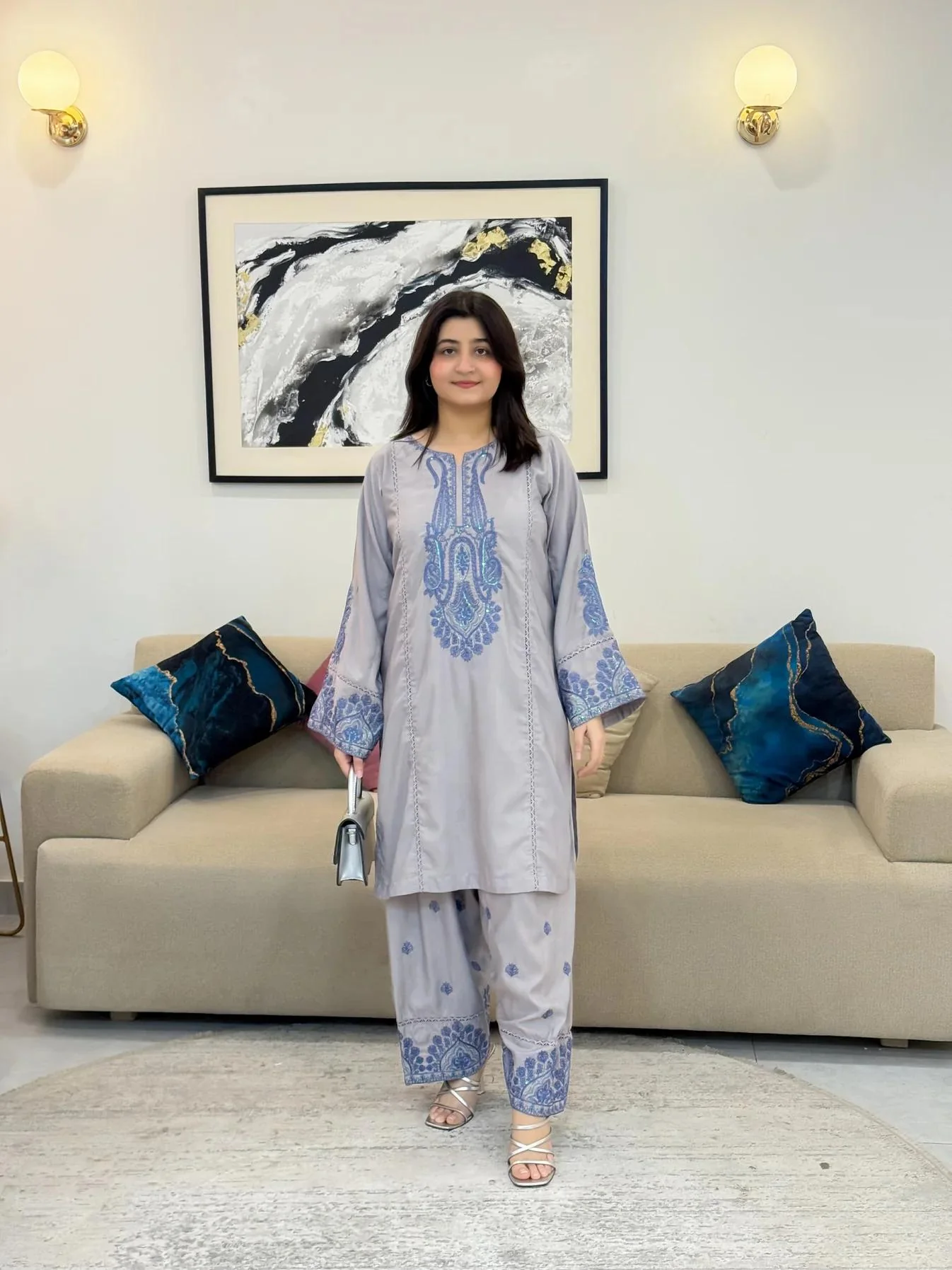 ALIYA EMB SET ( FARSHI SHALWAR ) - Image 5