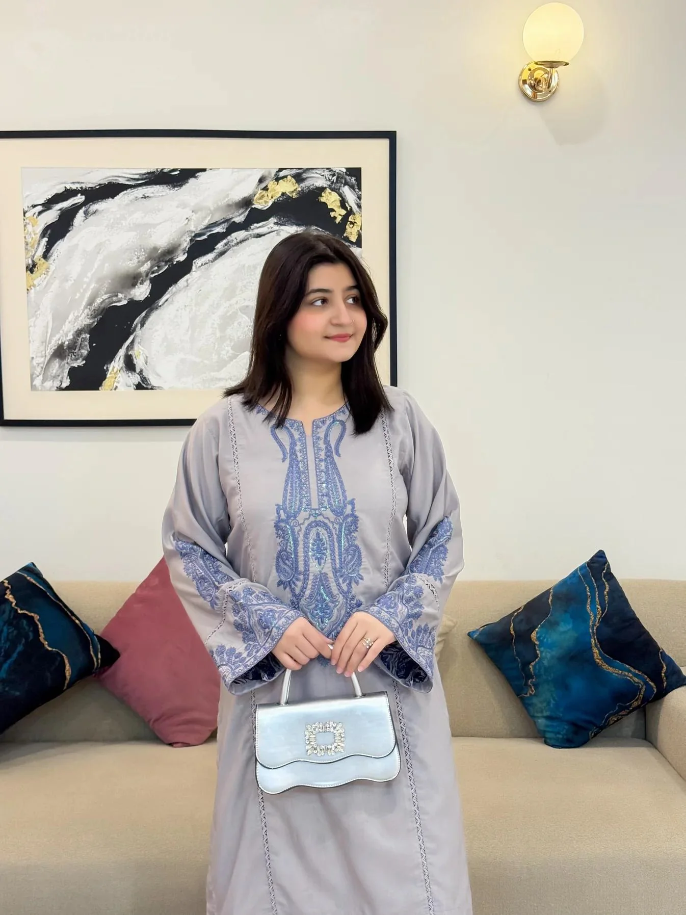 ALIYA EMB SET ( FARSHI SHALWAR ) - Image 6