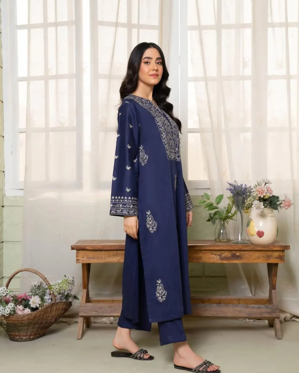 AYNA EMB 2PC - Image 3