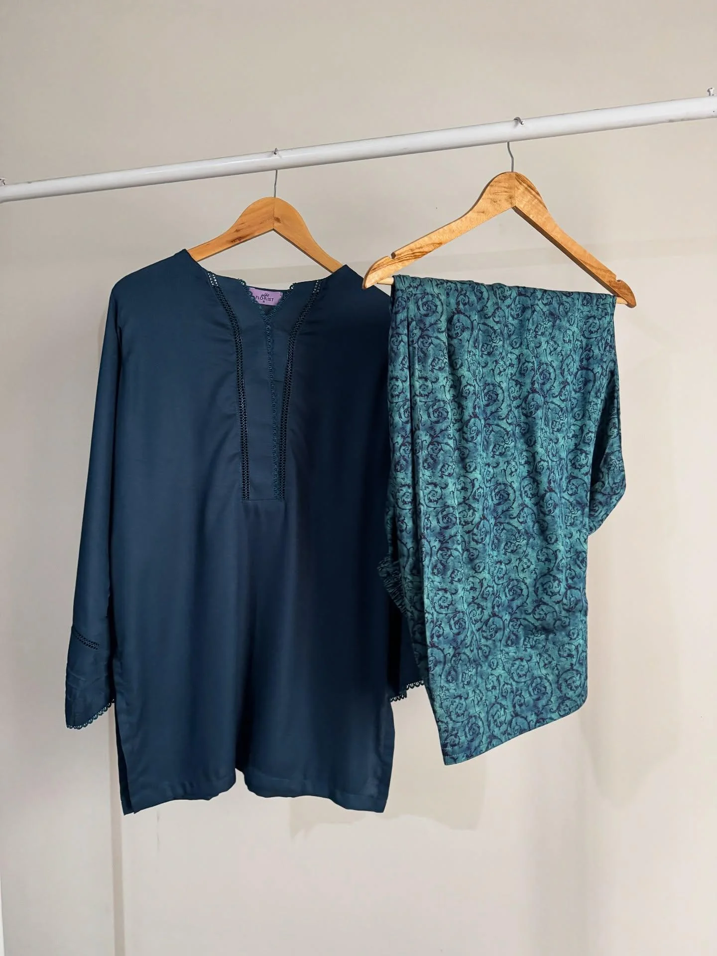 BLUE SET ( FARSHI SHALWAR ) - Image 3