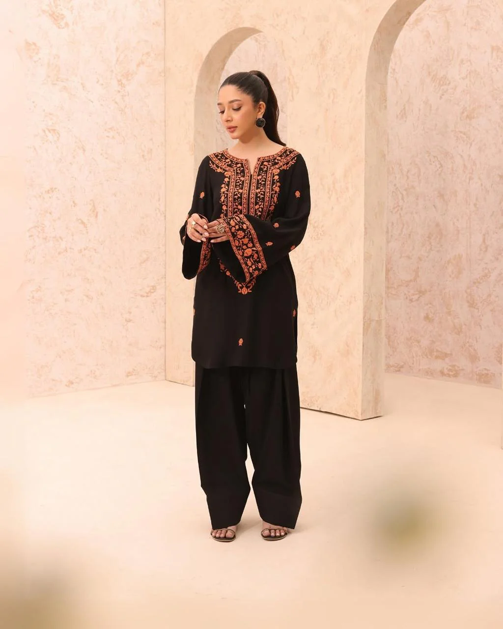 SOFIA LUXURY 2PC - Image 5