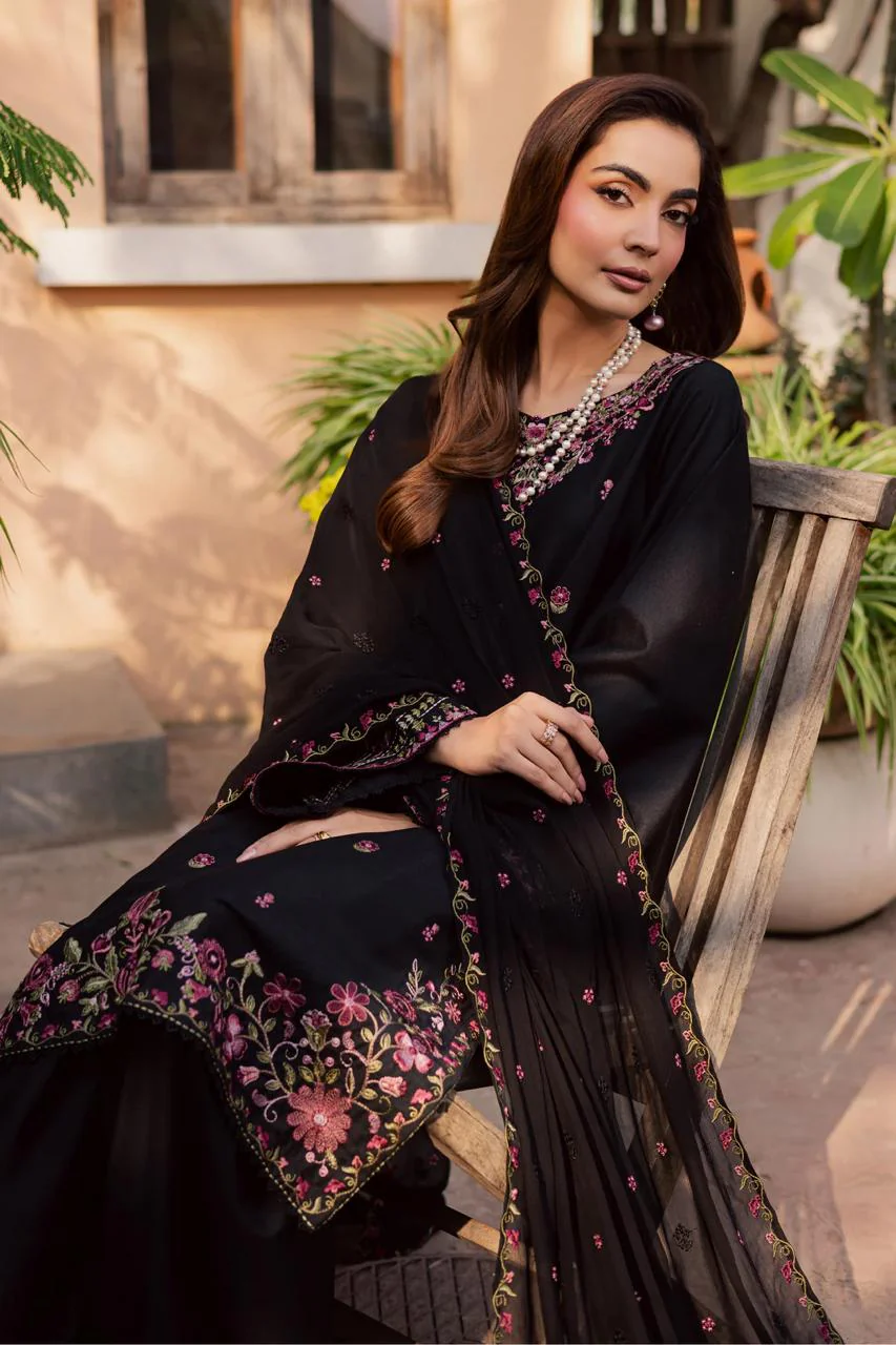 EMAAN LAWN 3PC - Image 4