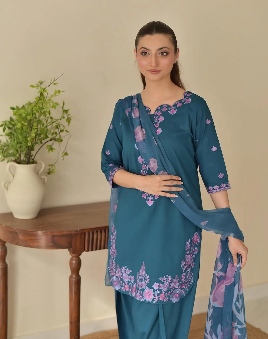EZMA 3PC ( FARSHI SHALWAR ) - Image 7