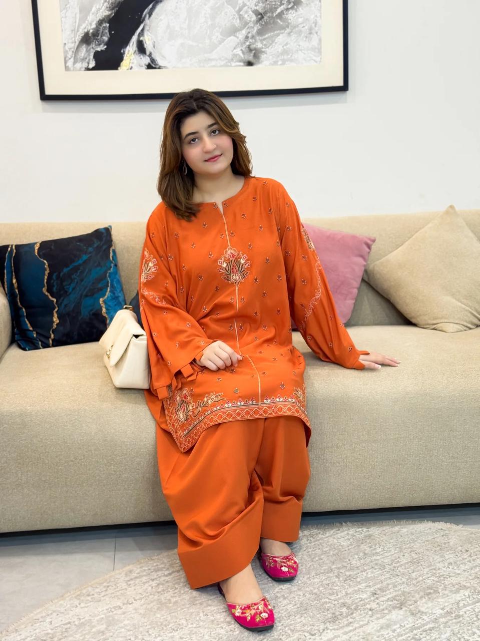 ZOBIA 2PC ( FARSHI SHALWAR ) - Image 3