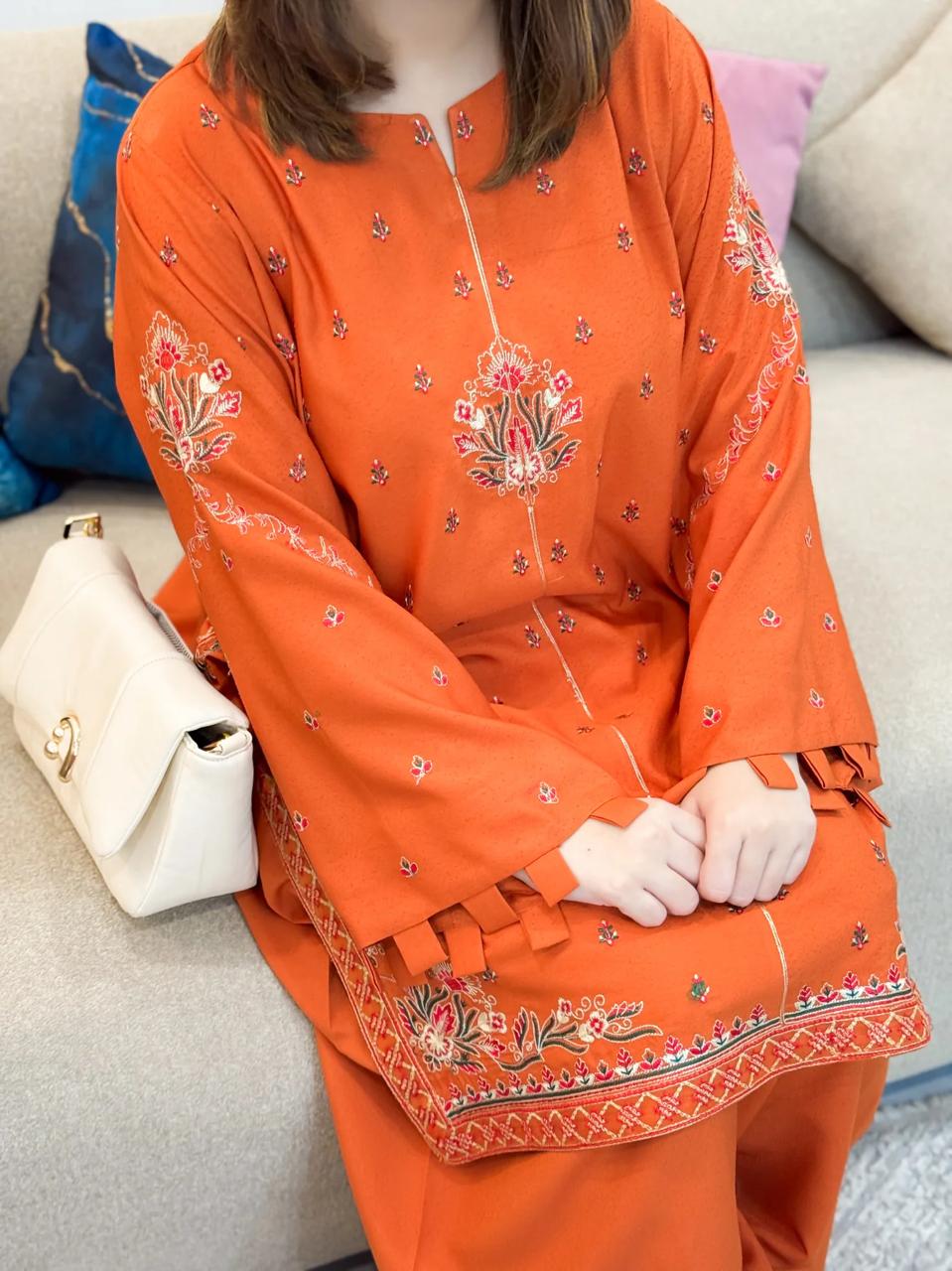 ZOBIA 2PC ( FARSHI SHALWAR ) - Image 6