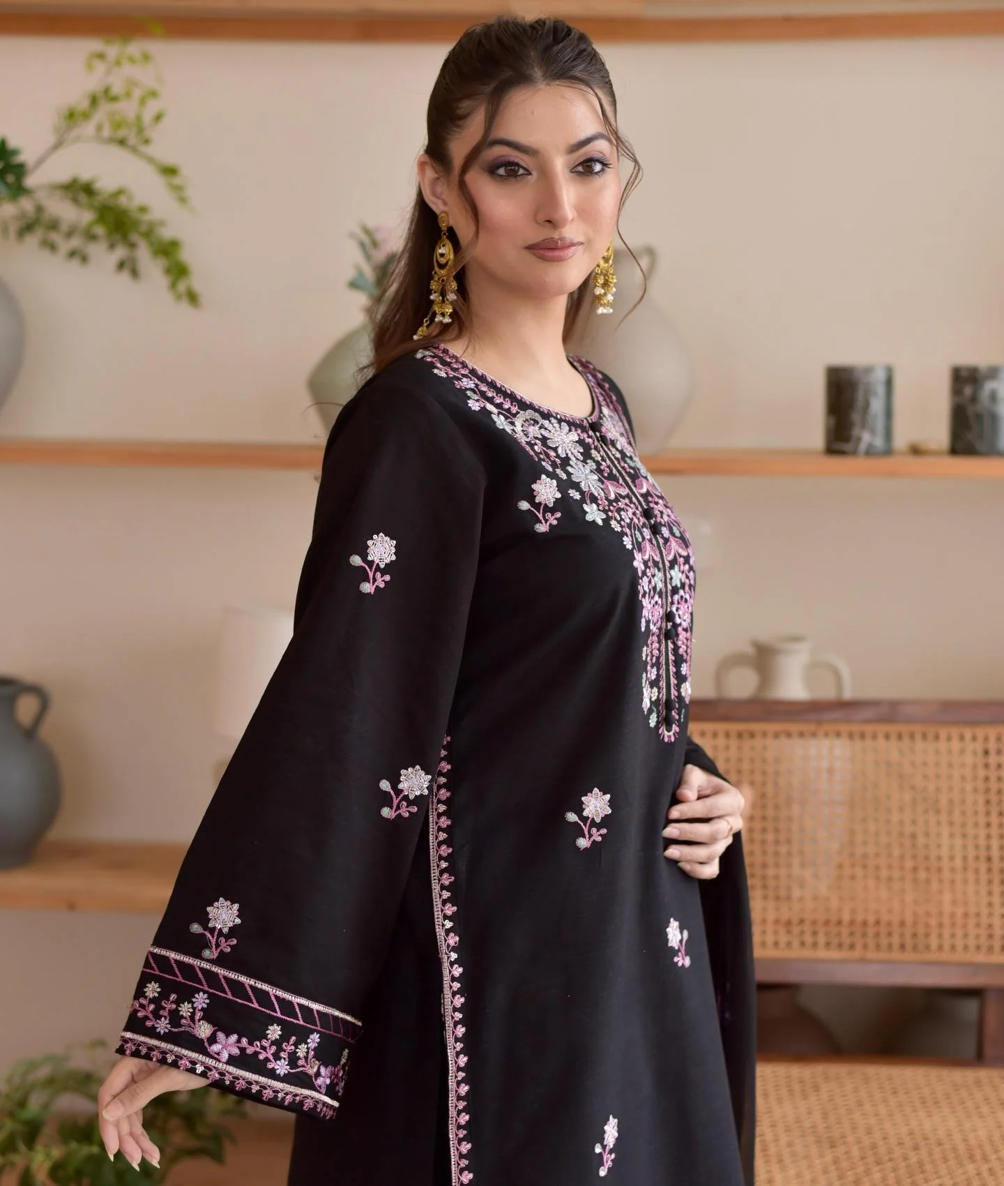 JUHI LAWN 3PC - Image 4