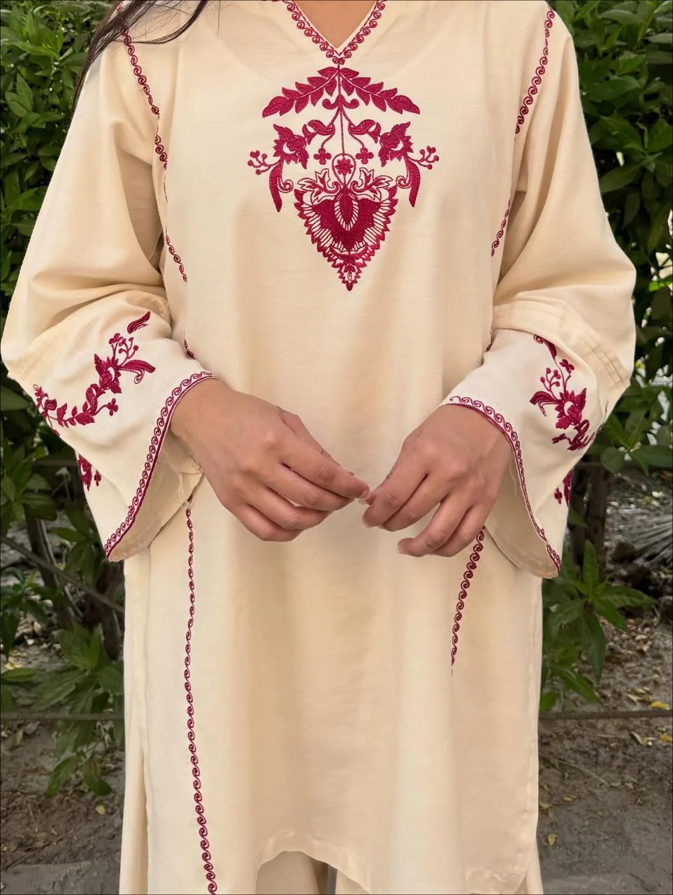 LOQAB SET(FARSHI SHALWAR ) - Image 2
