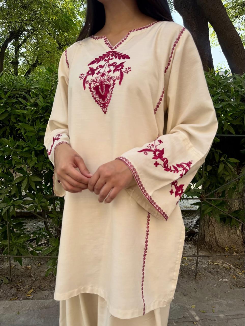 LOQAB SET(FARSHI SHALWAR ) - Image 5