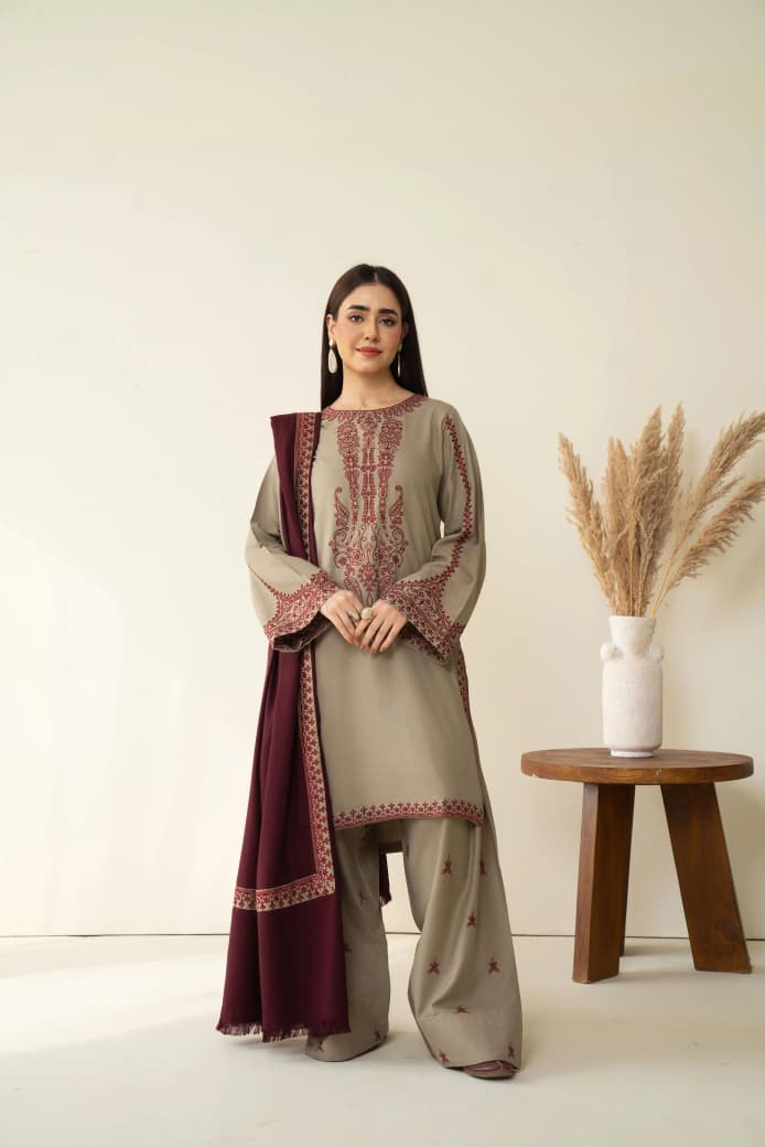 MARINA SHAWL 3PC ( FARSHI SHALWAR ) - Image 2