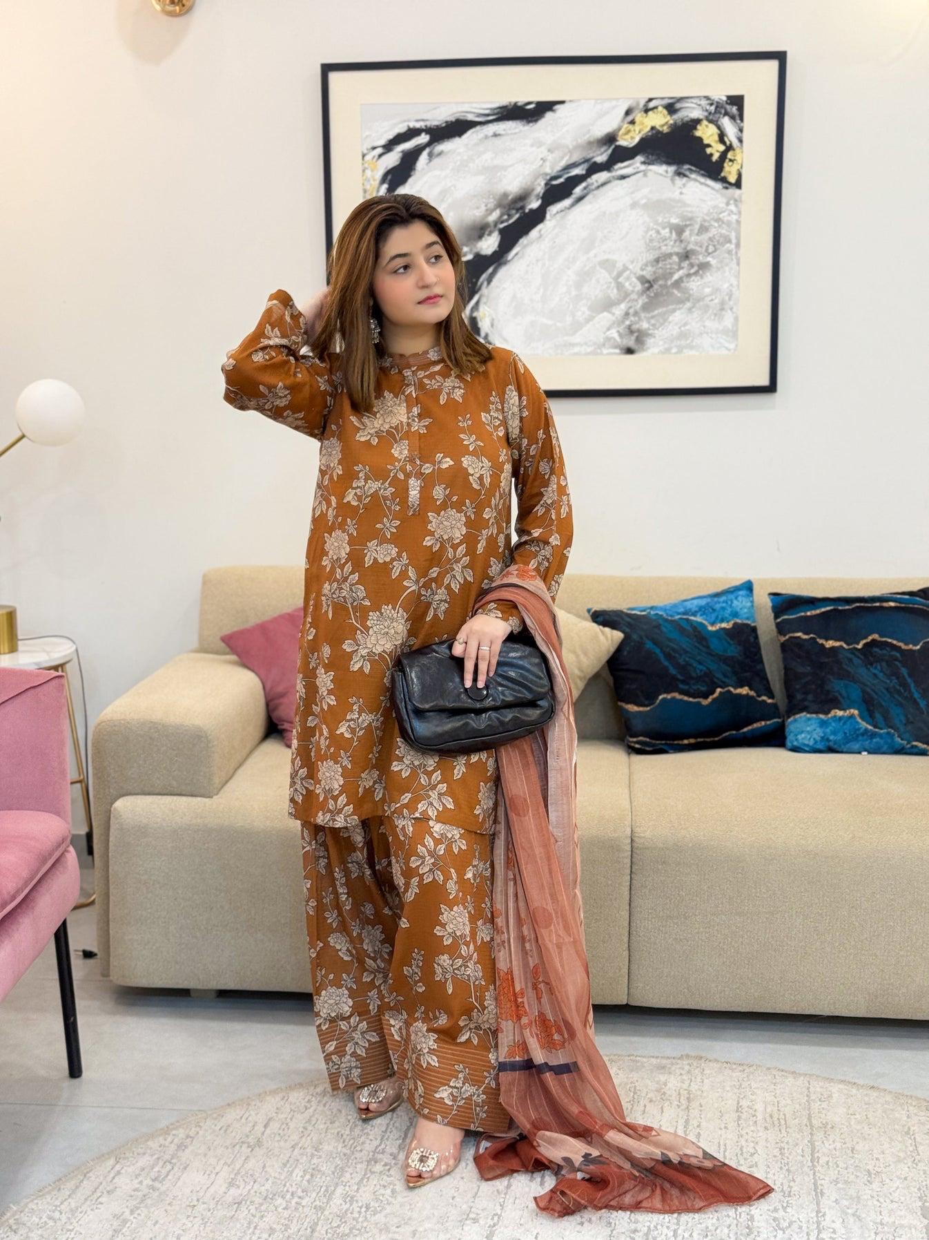 MEENA DIGITAL 3PC ( FARSHI SHALWAR ) - Image 4