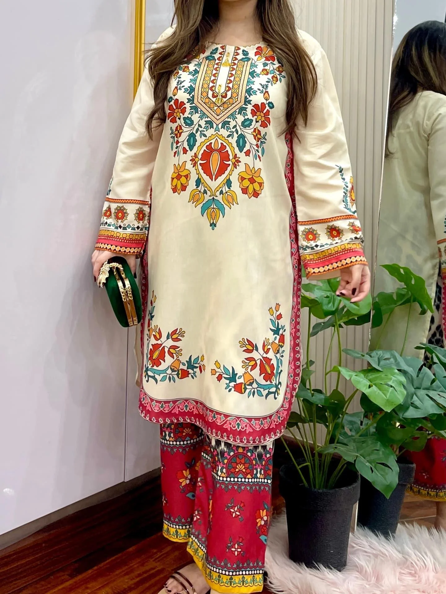 MEERUB DIGITAL CO-ORD SET - Image 2