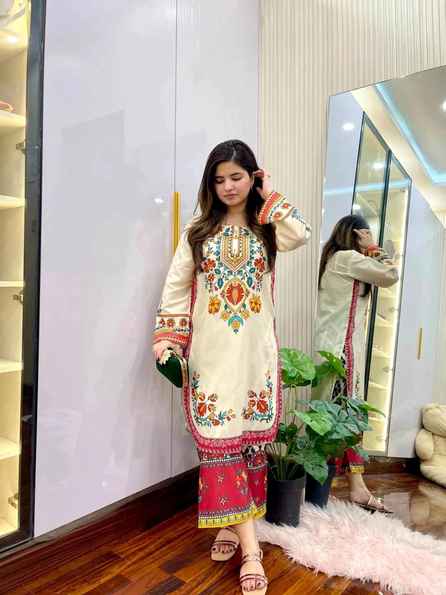 MEERUB DIGITAL CO-ORD SET - Image 4