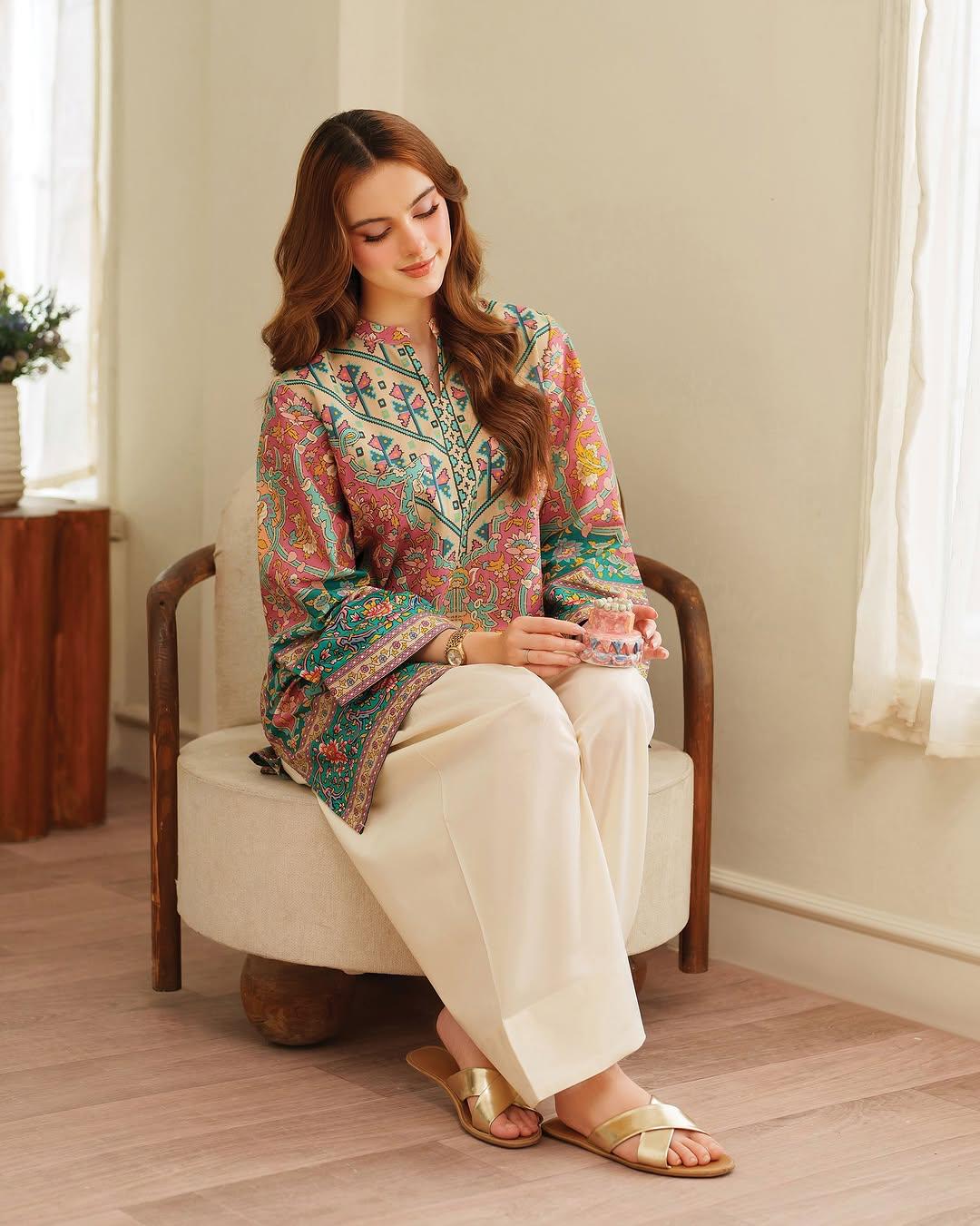 MISHAL CORD SET ( FARSHI SHALWAR ) - Image 4