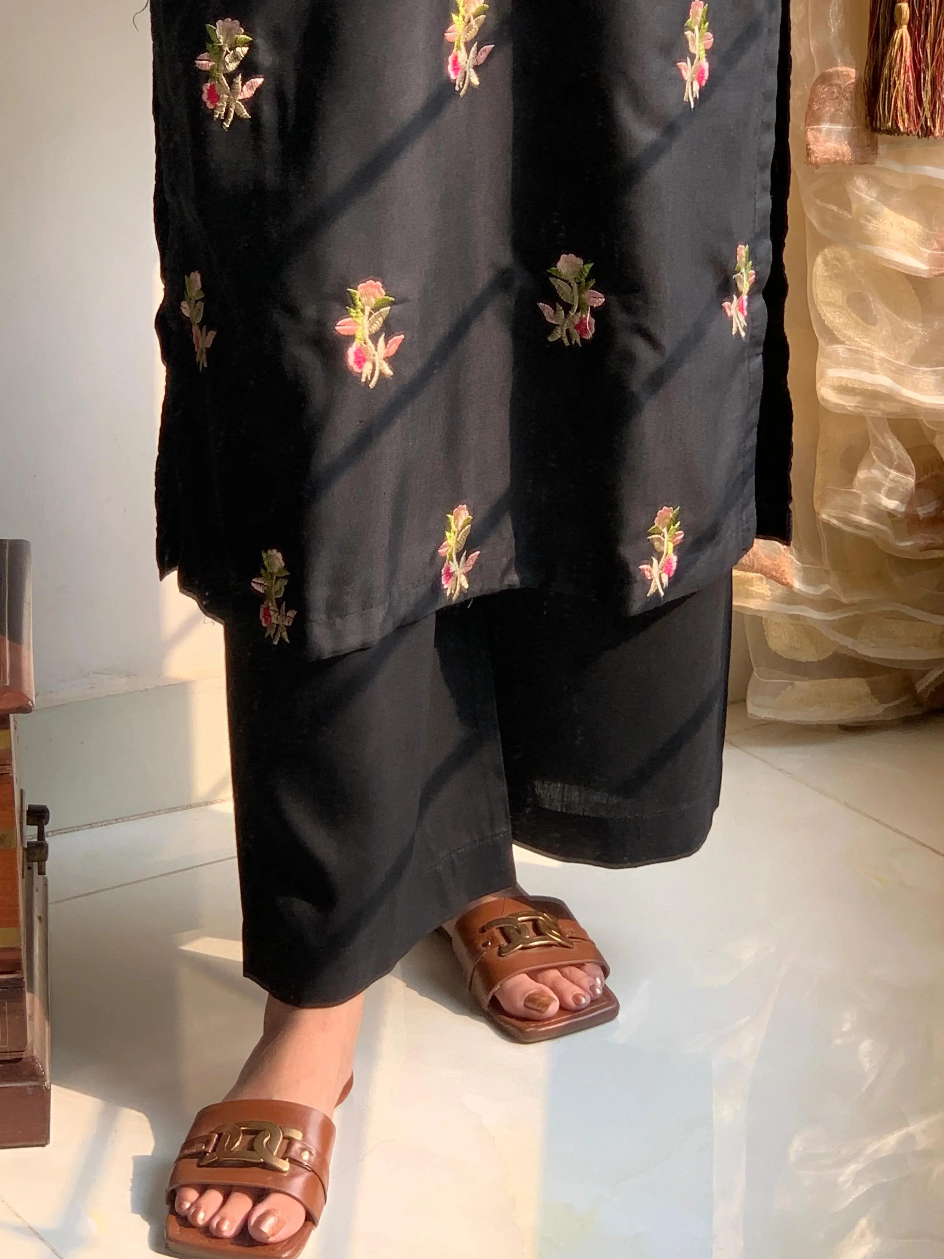 PHULKARI EMB 2Pc - Image 7