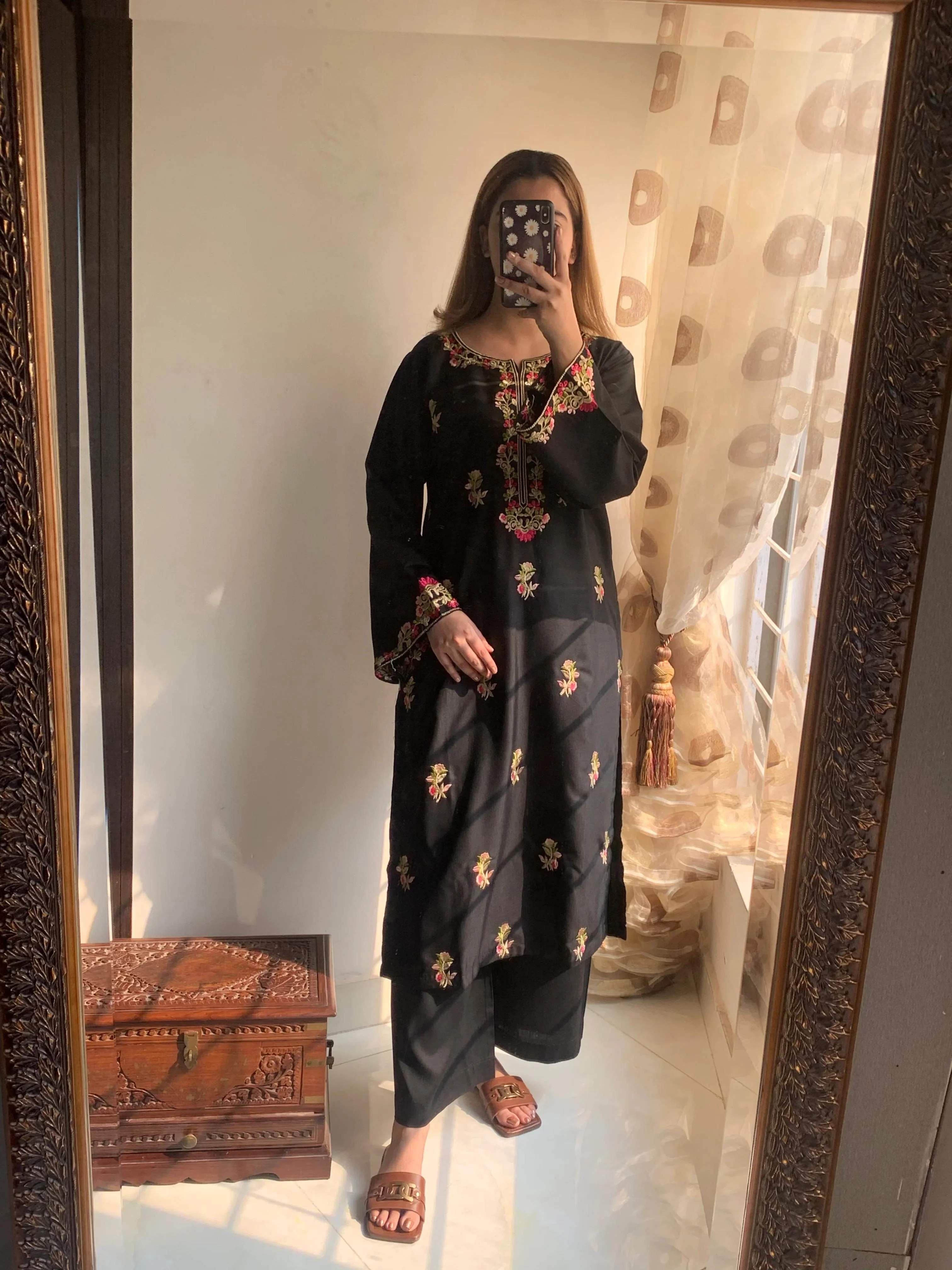 PHULKARI EMB 2Pc - Image 8