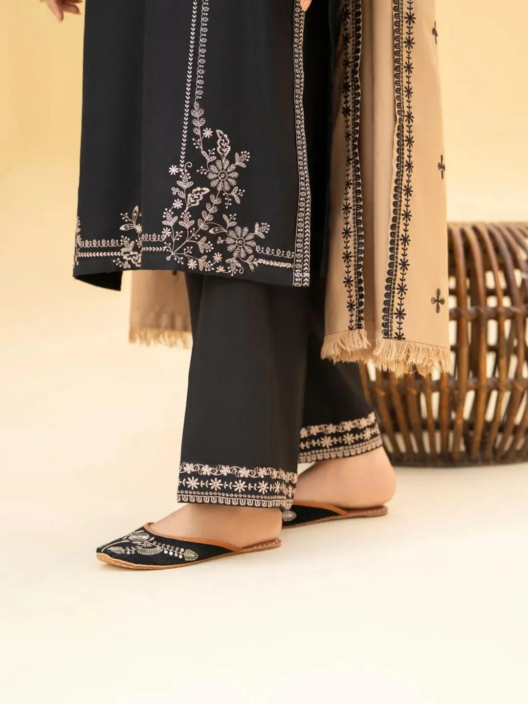 PREET 3PC - Image 5