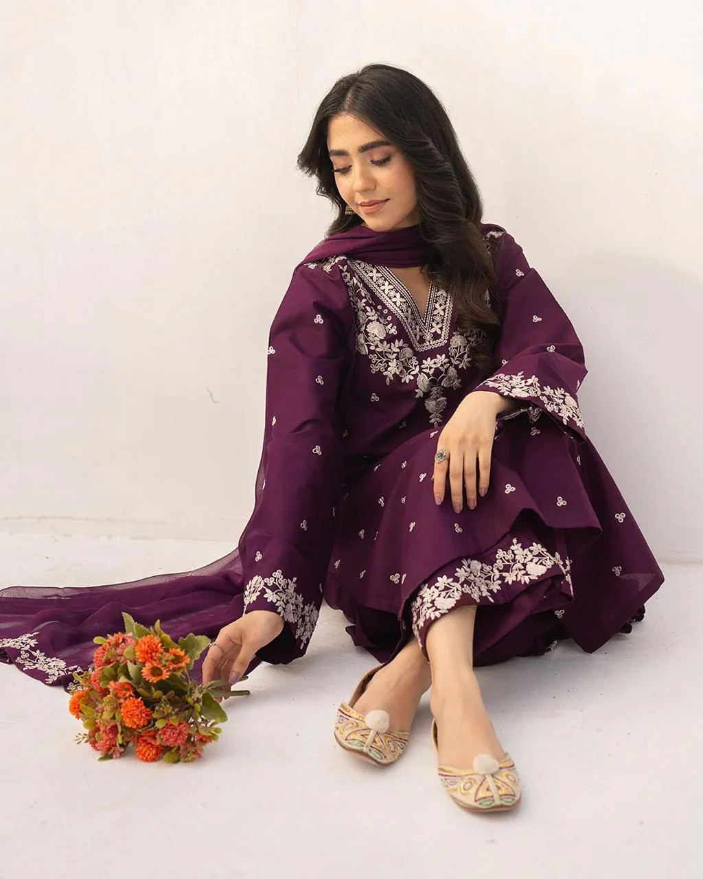 Rivaj Embroidered 3Pc - Image 2
