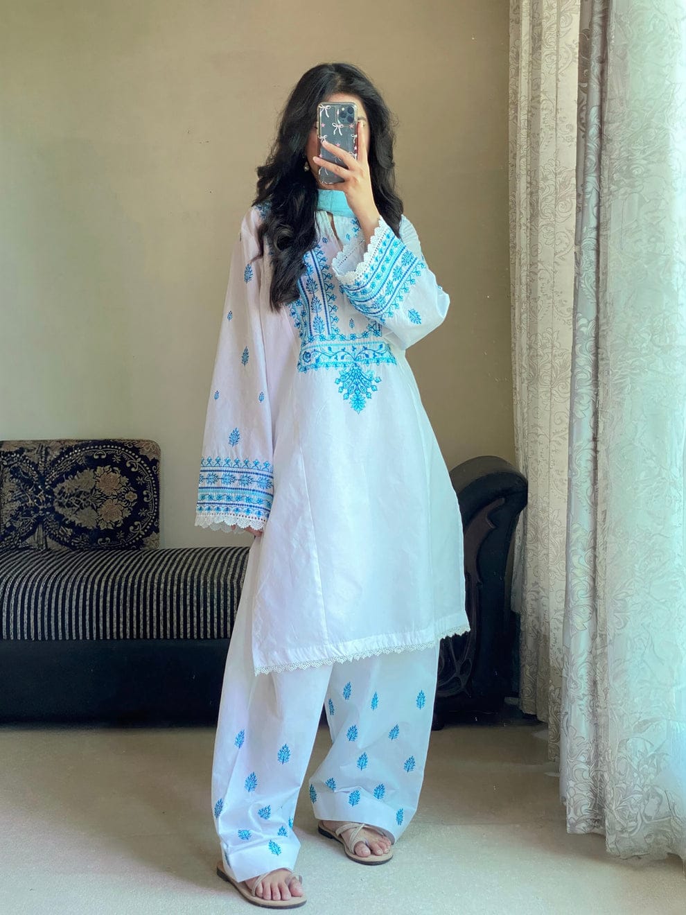 WINTER WHITE/BLUE 3PC ( FARSHI SHALWAR) - Image 4