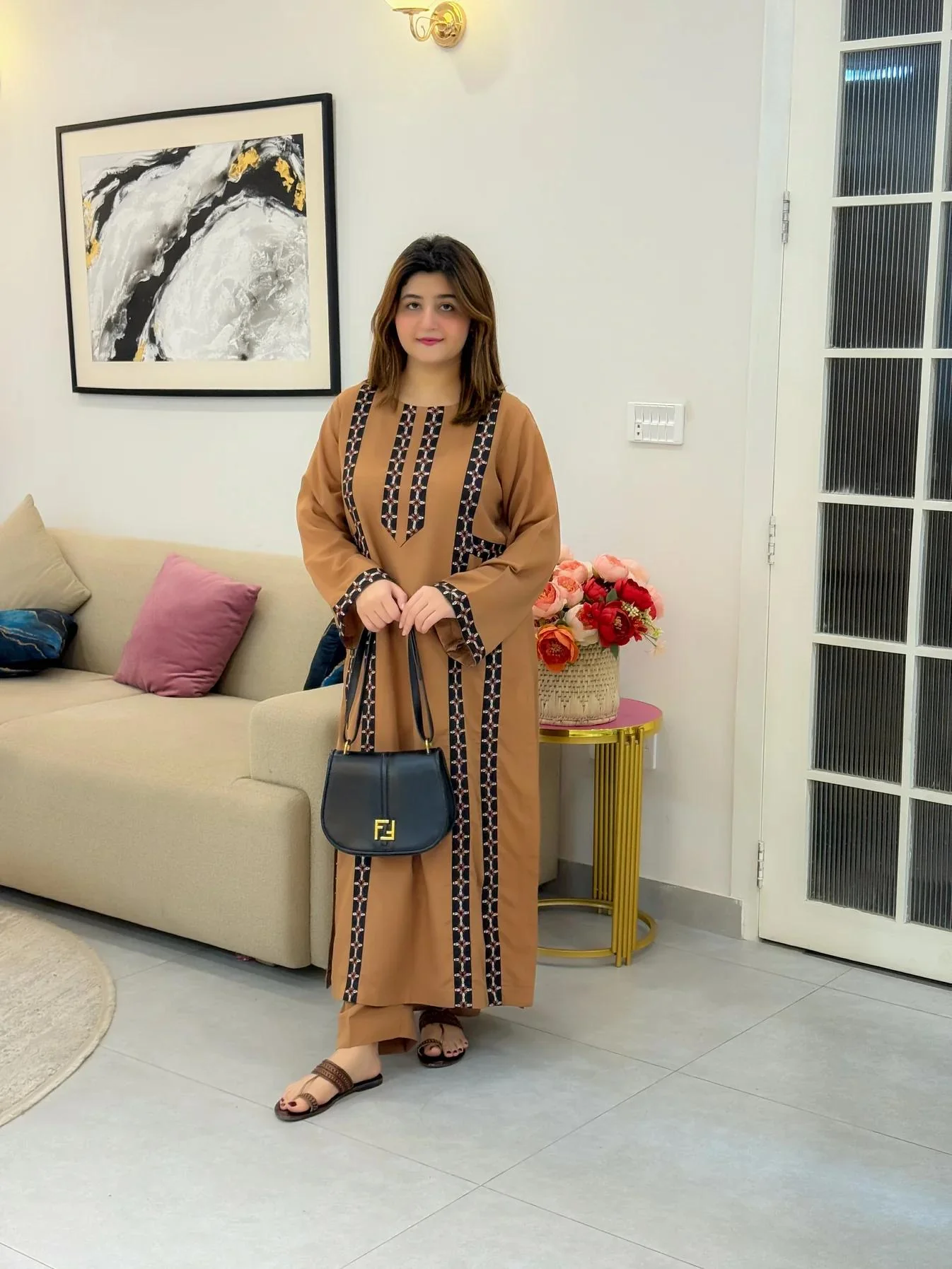 ZAINAB LAWN 2PC ( AIRLINE STYLE )