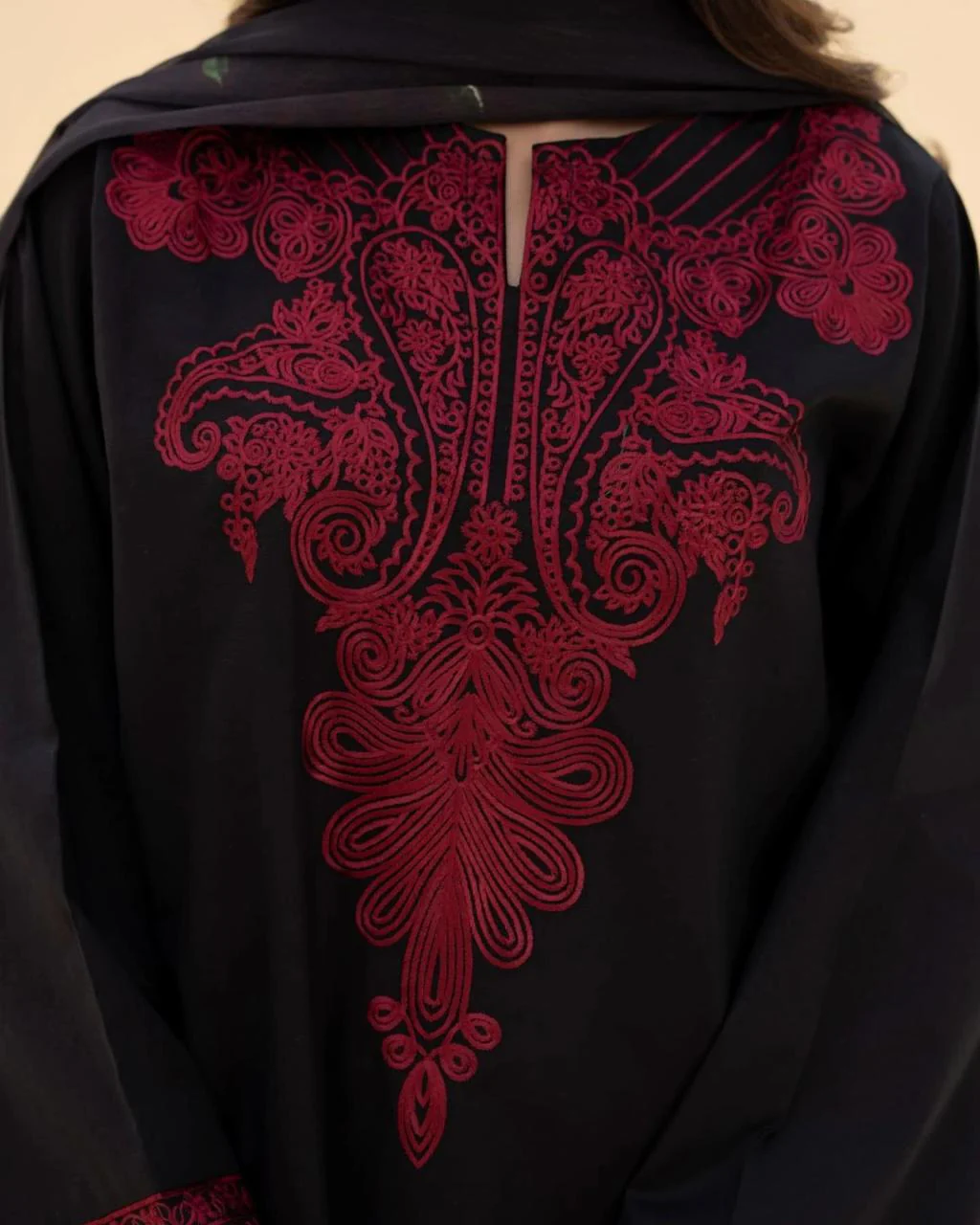 ZAROON LAWN 3PC ( FARSHI SHALWAR ) - Image 3